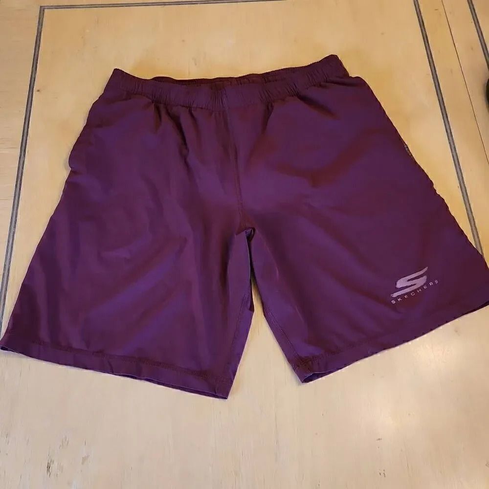 Skechers burgandy men's atheleticwear Shorts size L